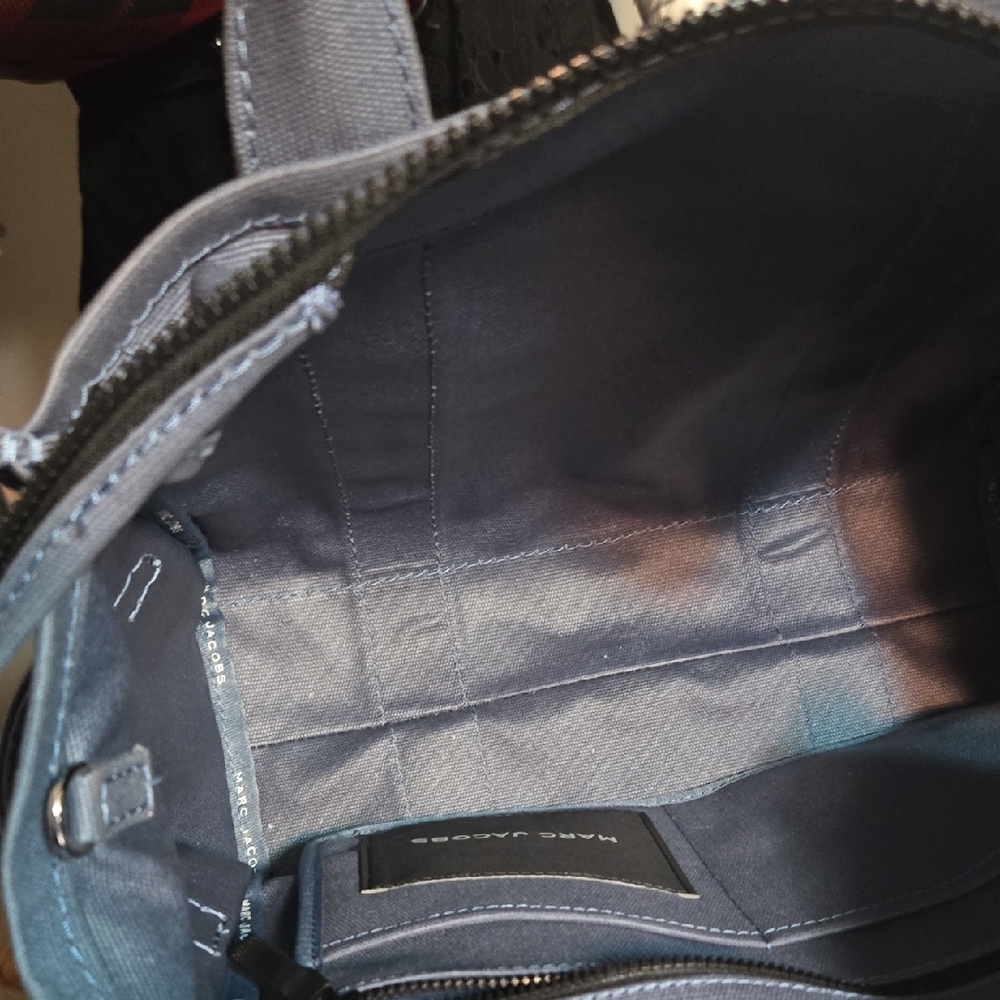 Marc Jacobs Gray Tote Bag - Picture 14 of 16